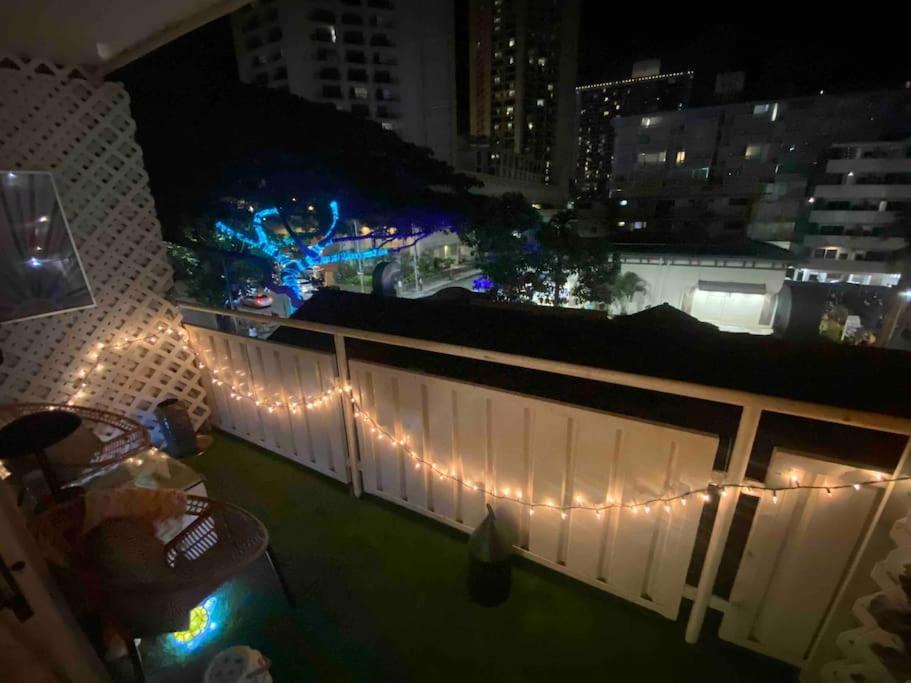 Seashore Waikiki Studio 1 Block From A Beach No Resort Fees โฮโนลูลู ภายนอก รูปภาพ