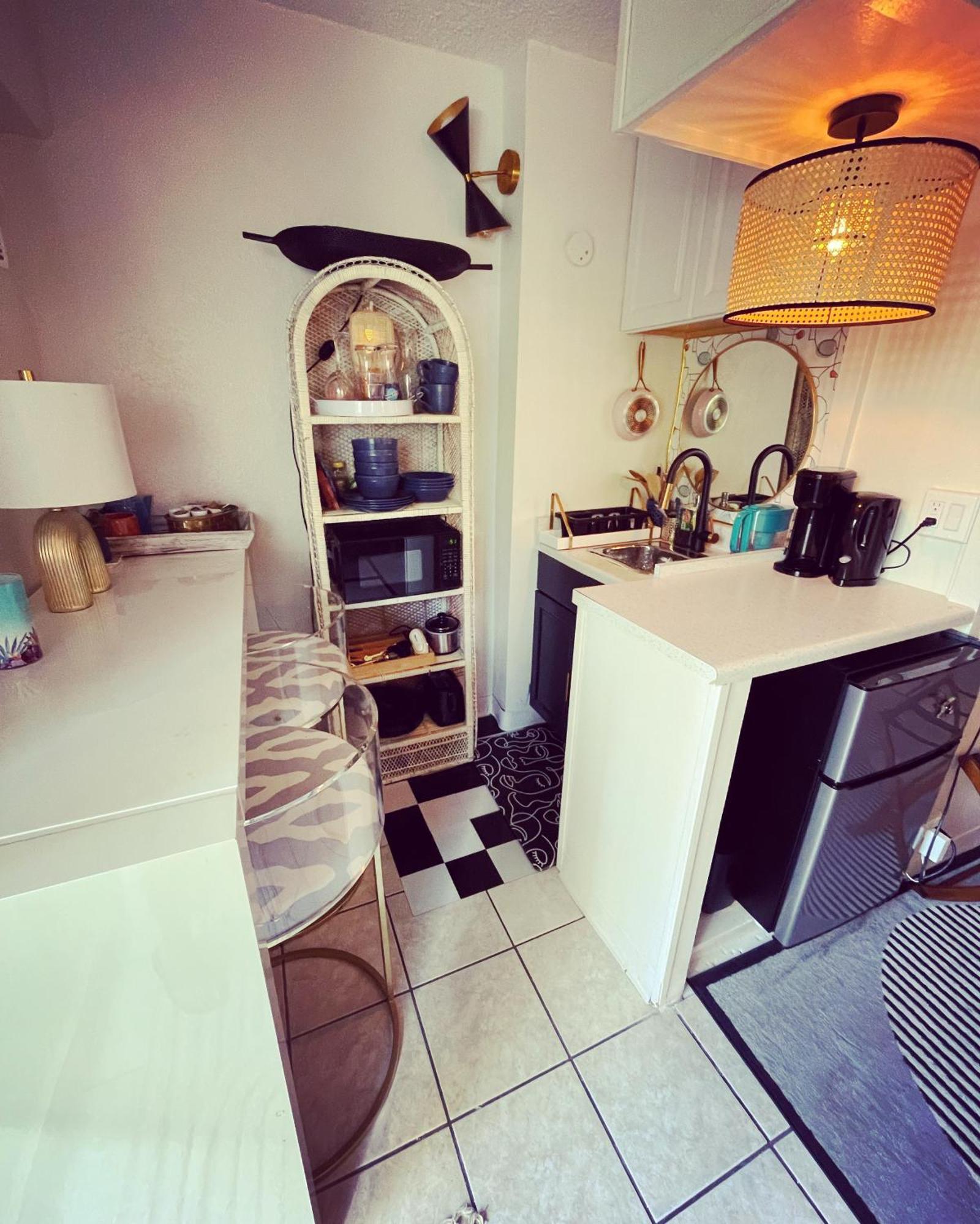 Seashore Waikiki Studio 1 Block From A Beach No Resort Fees โฮโนลูลู ภายนอก รูปภาพ
